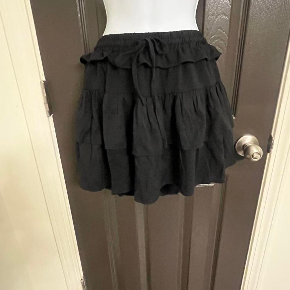 Idem ditto black ruffle mini skirt